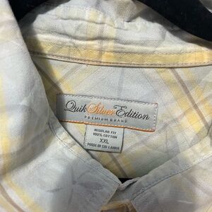 Quiksilver Men's Light Plaid Button-Down Shirt